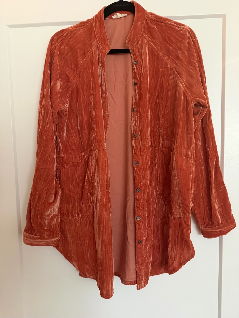 Crushed Velvet Button-Front shacket in Rust